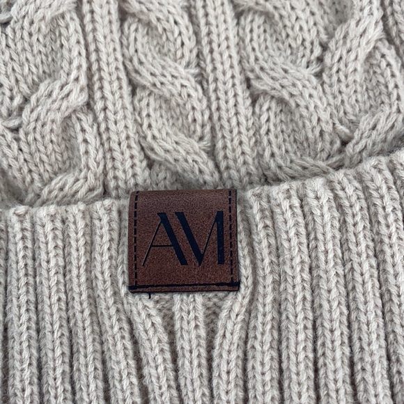 NWT Adore Me Faux Fur Puff Ball Tan Knit Stocking Beanie Cap Hat - Picture 13 of 13